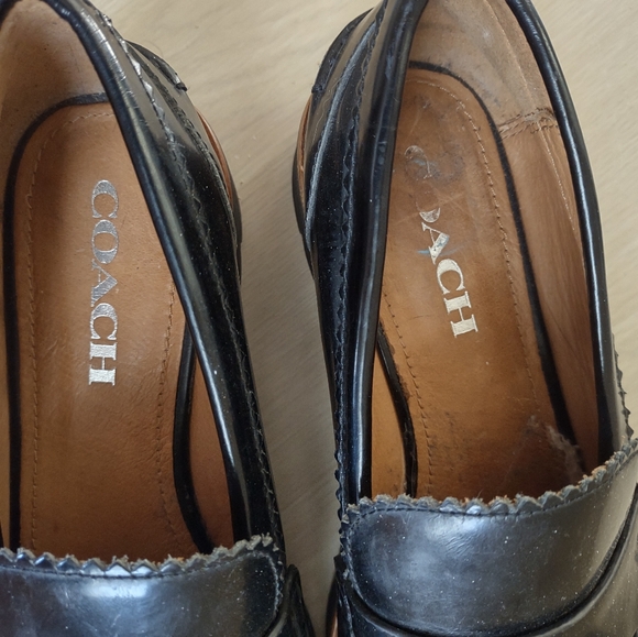 - Coach loafers 7.5 - Picture 5 of 7